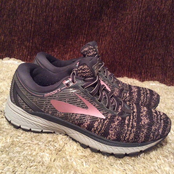 brooks ghost 10 size 8 womens